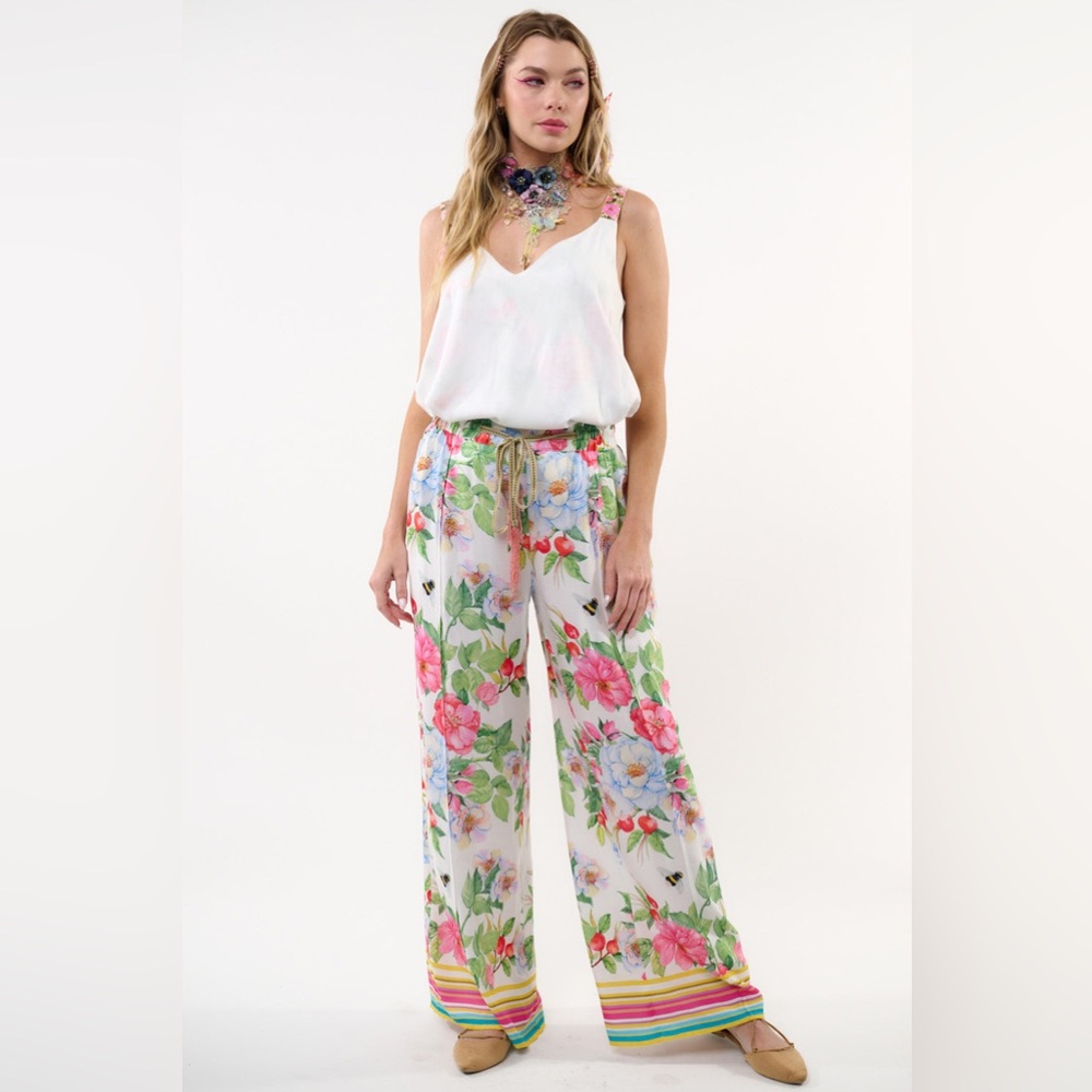 Aratta SET LA VILLE ROSE 2 Pc SET White gorgeous floral Sz M